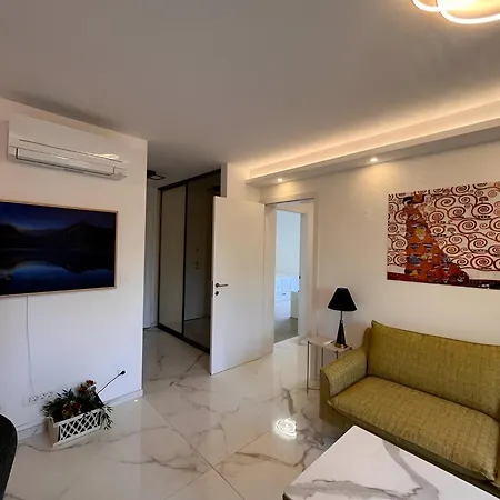 Apartment Eurybia Split